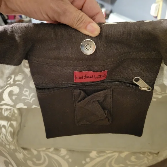 Buckhead Betties brown and white floral tote, with initial B for Beautiful! - Picture 10 of 10